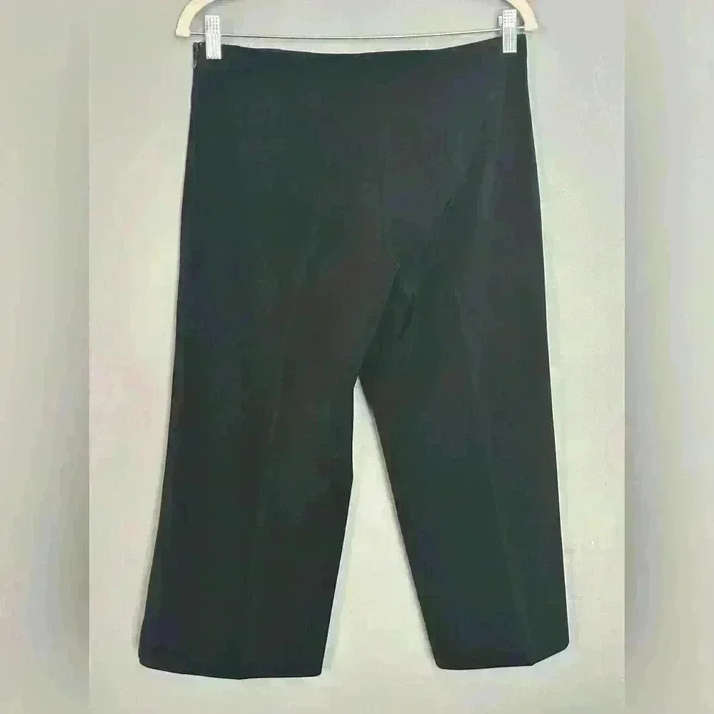 White House Black Market Cropped Black Pants (381) - Picture 5 of 13